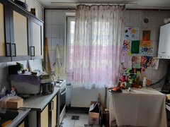 Vanzare apartament de 3 camere Dr Taberei-Valea Oltului